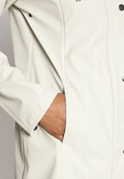 ILSE JACOBSEN Raincoat - Regenjas - Milk Creme -Ilse Jacobsen 371d3191139043549e622c3da7b8843a