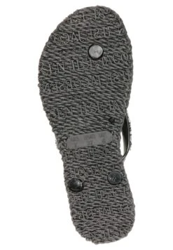ILSE JACOBSEN Teenslippers - Zwart -Ilse Jacobsen 3a040ab7a66b4d98b1f1c5d09aef292b