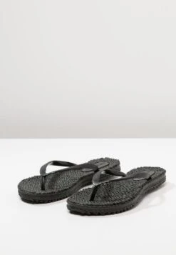 ILSE JACOBSEN Cheerful - Teenslippers - Black 9 ILSE JACOBSEN Cheerful - Teenslippers - Black -Ilse Jacobsen 68a71f3e6dcd4c249cc42941775c1288