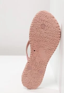 ILSE JACOBSEN Cheerful - Teenslippers - Misty Rose -Ilse Jacobsen 6a765cd6a9bf459b929240bfc5066659