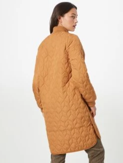 ILSE JACOBSEN Tussenmantels Tussenmantel Dames Karamel -Ilse Jacobsen 8792ab95a2bbb526cf48aa681e38000e