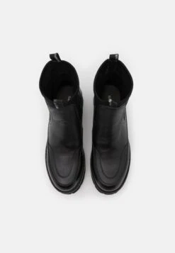 ILSE JACOBSEN Miley - Enkellaarsjes Met Plateauzool - Black -Ilse Jacobsen 91e6b2ecc7b748398fa3c74ef13e6d2a