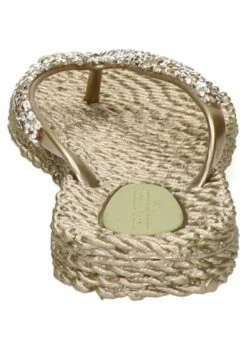 ILSE JACOBSEN Teenslippers - Goud 11 ILSE JACOBSEN Teenslippers - Goud -Ilse Jacobsen 94ff46a8bcd343b38fe65c2810942f9d