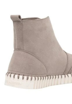 ILSE JACOBSEN Tulip - Sneakers Hoog - Beige -Ilse Jacobsen 9a792bc5cbb3494694b77660ee8e2545