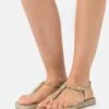 ILSE JACOBSEN Cheerful - Teenslippers - Platin 2 ILSE JACOBSEN Cheerful - Teenslippers - Platin -Ilse Jacobsen b3736dde8ae845d181d7d9a4609b1a45