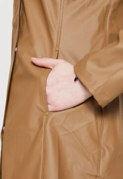 ILSE JACOBSEN Regenjas - Otter 9 ILSE JACOBSEN Regenjas - Otter -Ilse Jacobsen f09c531554474109a78cc53d06dbfccd