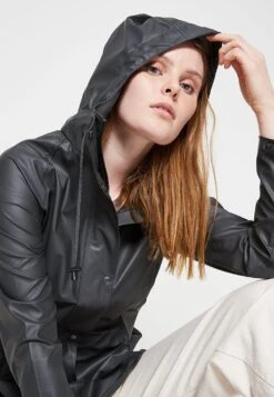 ILSE JACOBSEN Regenjas - Dark Shadow 8 ILSE JACOBSEN Regenjas - Dark Shadow -Ilse Jacobsen f259fffd42c84353a507aa03831eab75